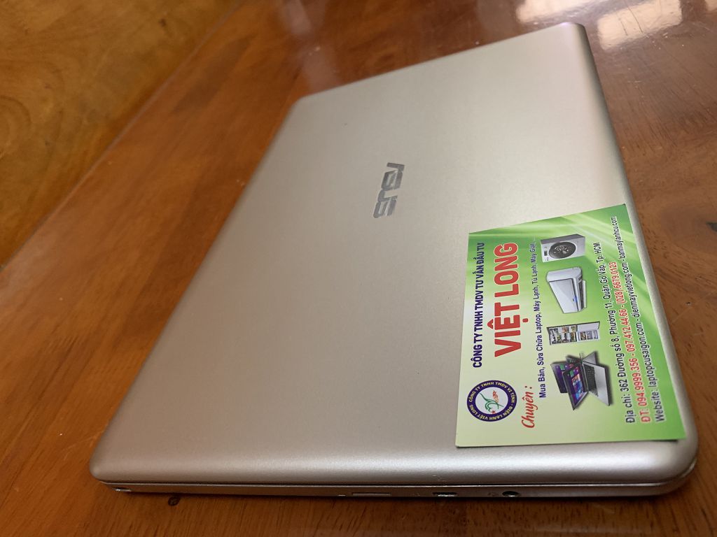 laptop-cu-asus-mini_vivobook_x205ta_2