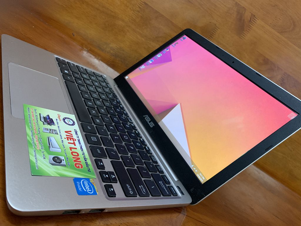 laptop-cu-asus-mini_vivobook_x205ta_8