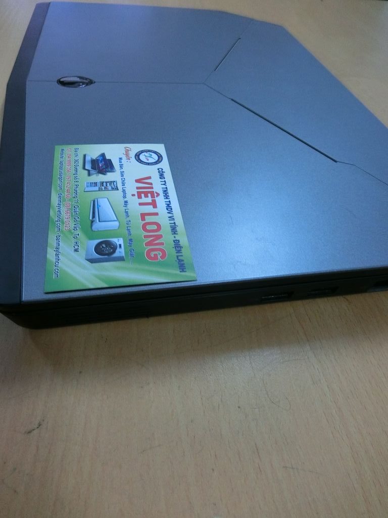 laptop-cu-dell-alienware_m13-core_i7_18