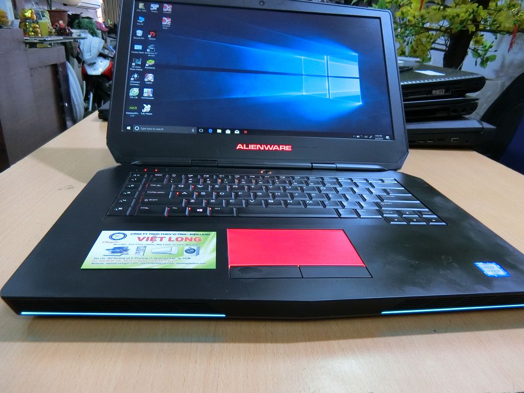 laptop-cu-dell-gaming-alienware_15_r2-core_i5_17
