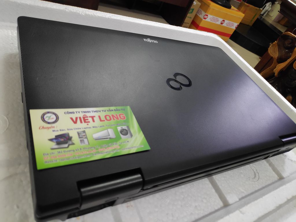 laptop-cu-fujitsu-a572-core_i5_11-1