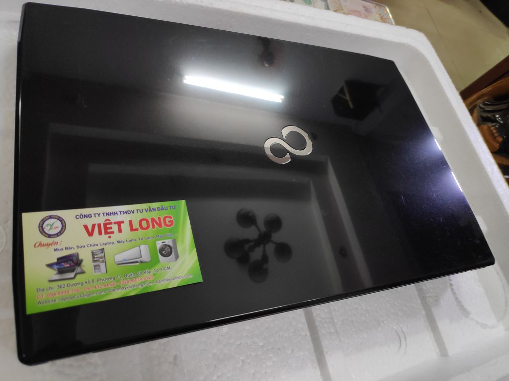 laptop-cu-fujitsu-fmva53rb-core_i7_15