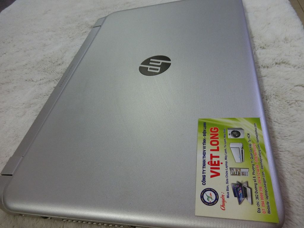 laptop-cu-hp-pavilion-15-core_i3_8-3