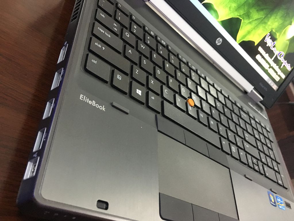 laptop-cu-hp-workstation-8570w-core_i7_7