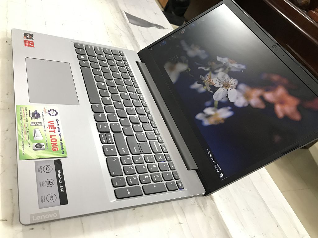 laptop-cu-lenovo-L340-_AMD_Ryzen_3_8