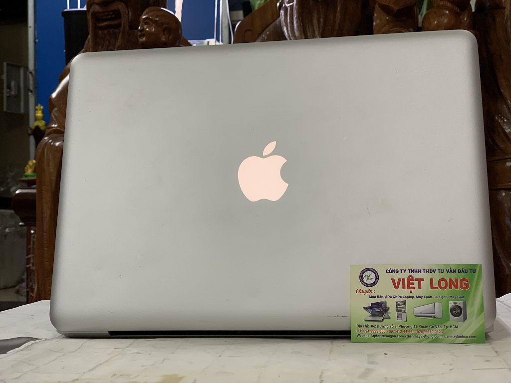 laptop-cu-macbook-pro-core_2-c491e1bab9p_10