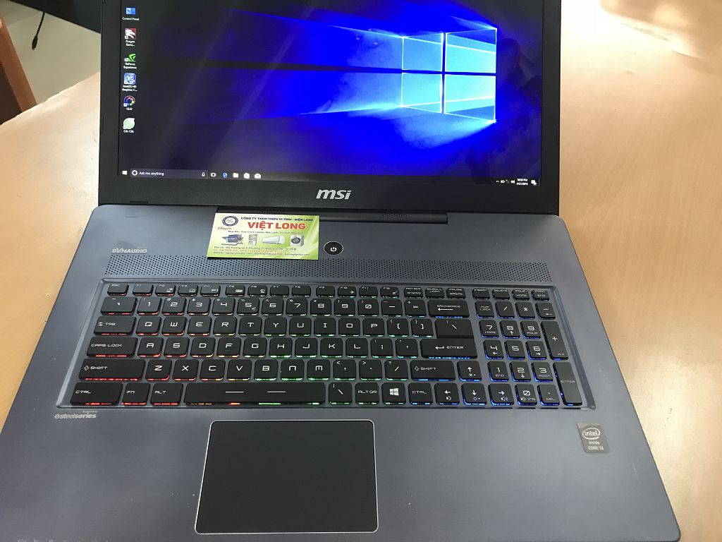 laptop-cu-msi-gaming-gs70-core_i5-17in_10
