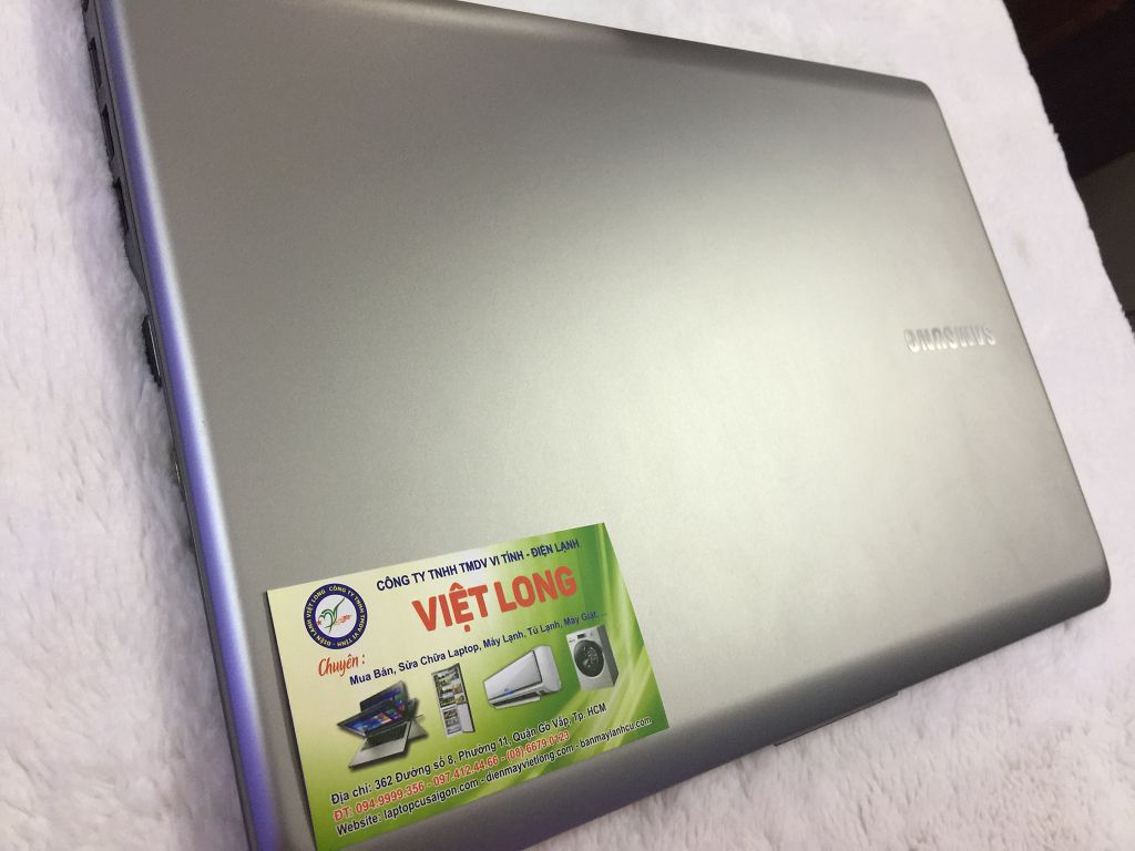 laptop-cu-samsung-series_5_np530u3b_-core_i5_9-1