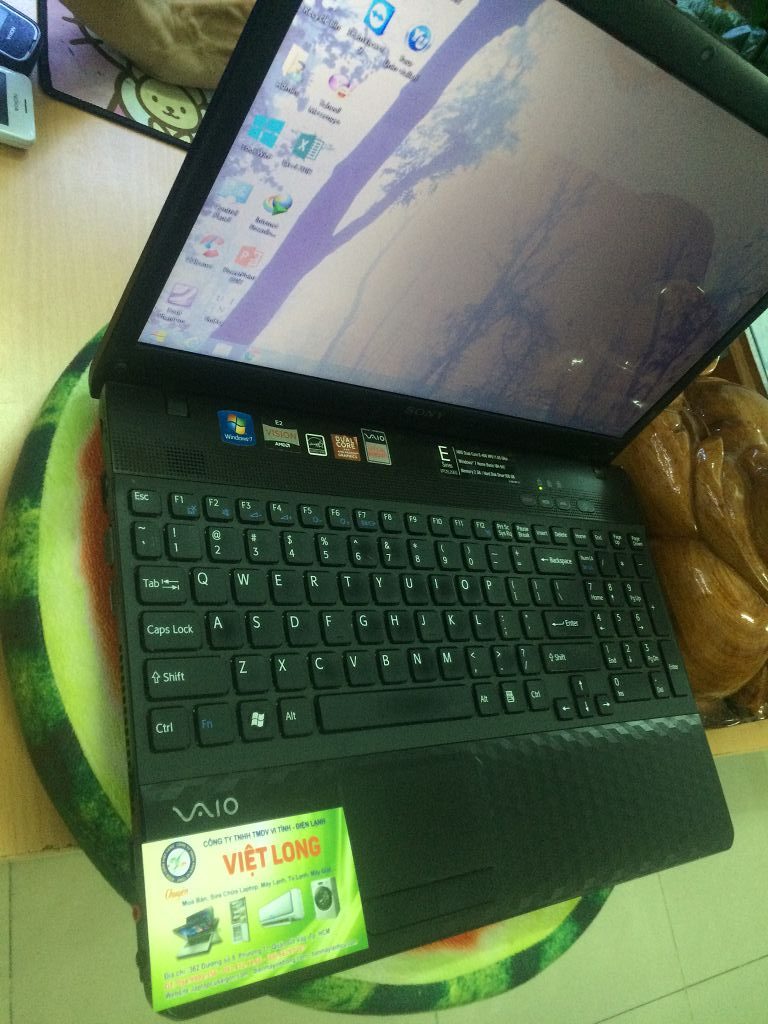 laptop-cu-sony-vaio-el-amd_3-1