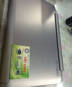 TOSHIBA SATELIITE CLICK  W35DT-A TABLET 2 IN 1