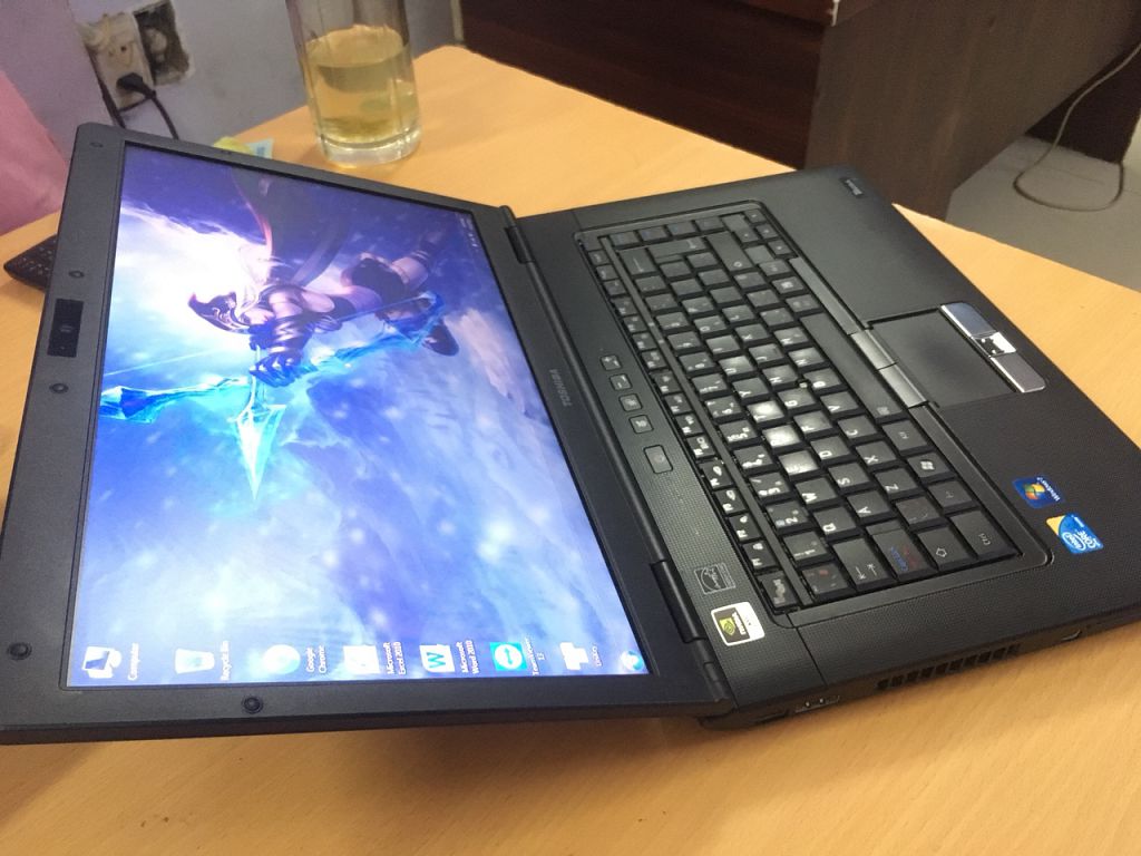 laptop-cu-toshiba-TECRA_S11_-core_i5_3