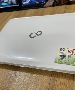 Laptop Cũ Fujitsu Ah77 Core i7 Gen 2