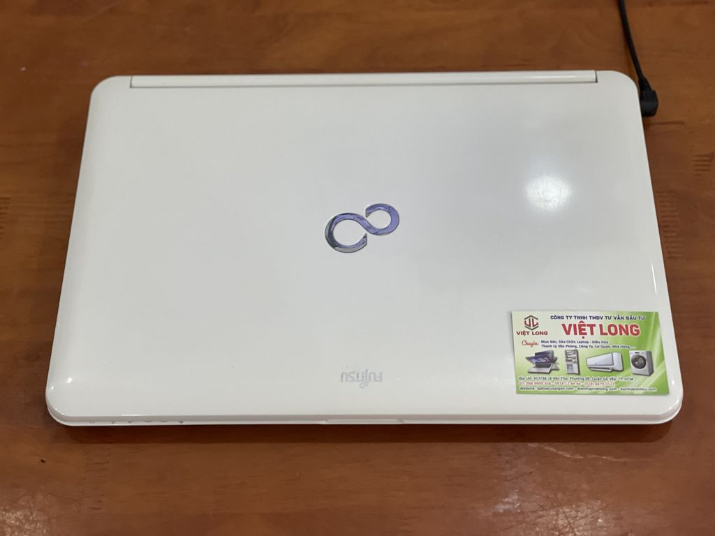 laptop-cu-fujitsu-AH77-core i7-đẹp (7)