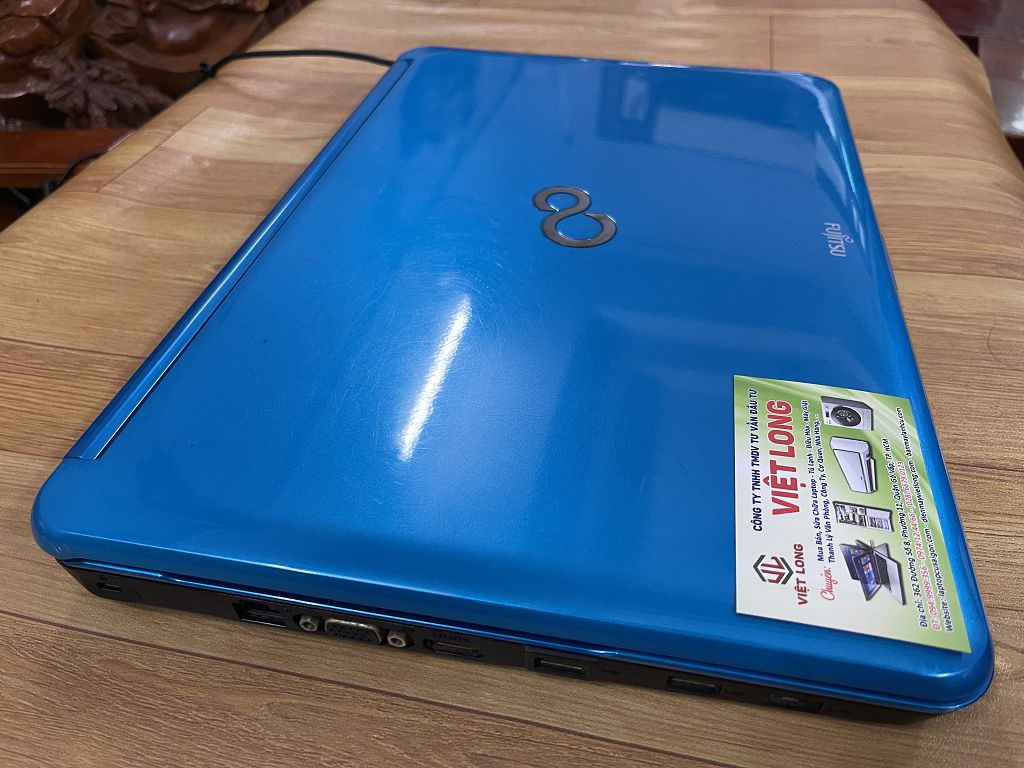 laptop-cu-fujitsu-ah56-core i7-xanh (4)