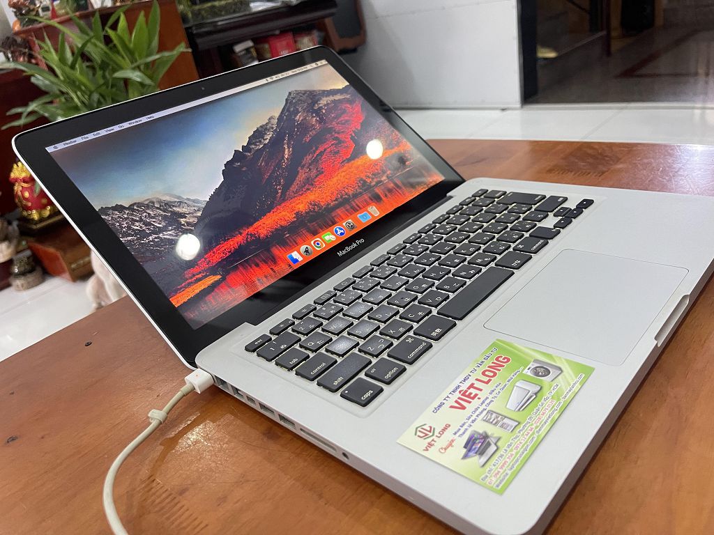 laptop-cu-macbook-pro-2010-core 2-13in (9)