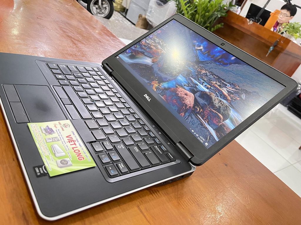 laptop-cu-dell-latitude-e7440-core i5 (4)