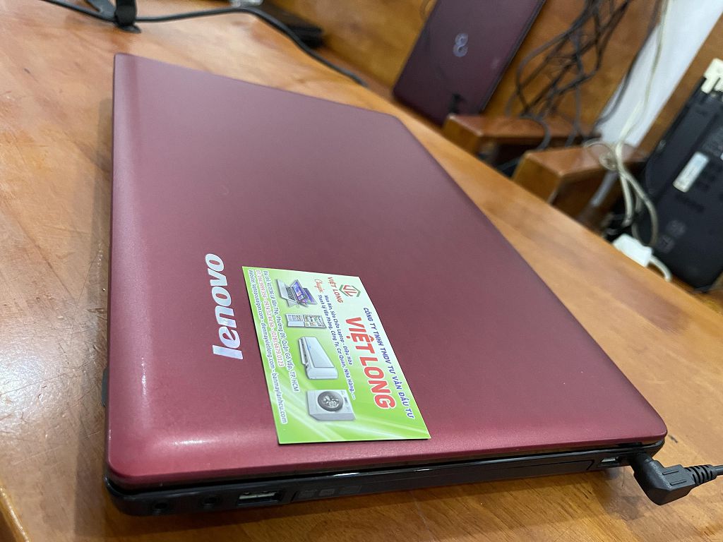 laptop-cu-lenovo-Z480-core i5-đỏ (4)