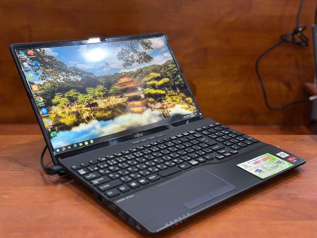 laptop-cu-Fujitsu-Ah42-AMD đời mới (2)