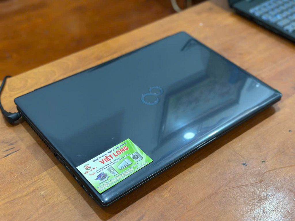 laptop-cu-Fujitsu-Ah42-AMD đời mới (3)