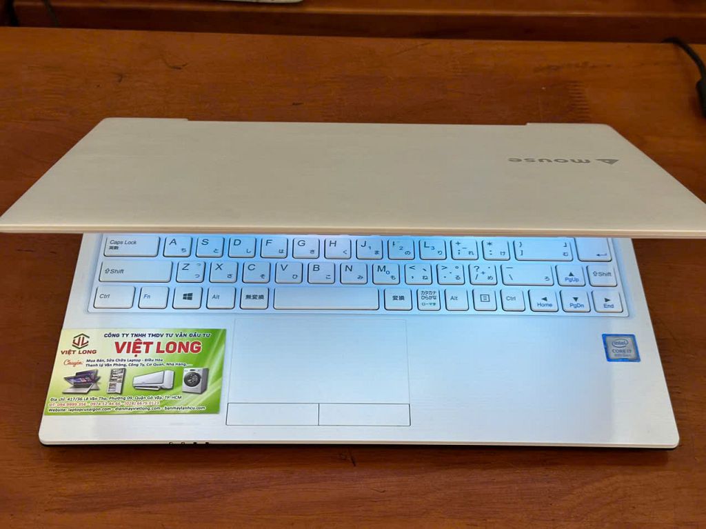 laptop-cu-Mouse J370-core i7-Gen 8 (7)