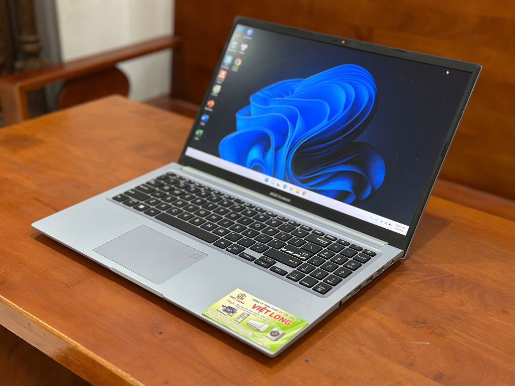 laptop-cu-Asus-Vivobook-15-X1502Z-Core i5-1235U (1)
